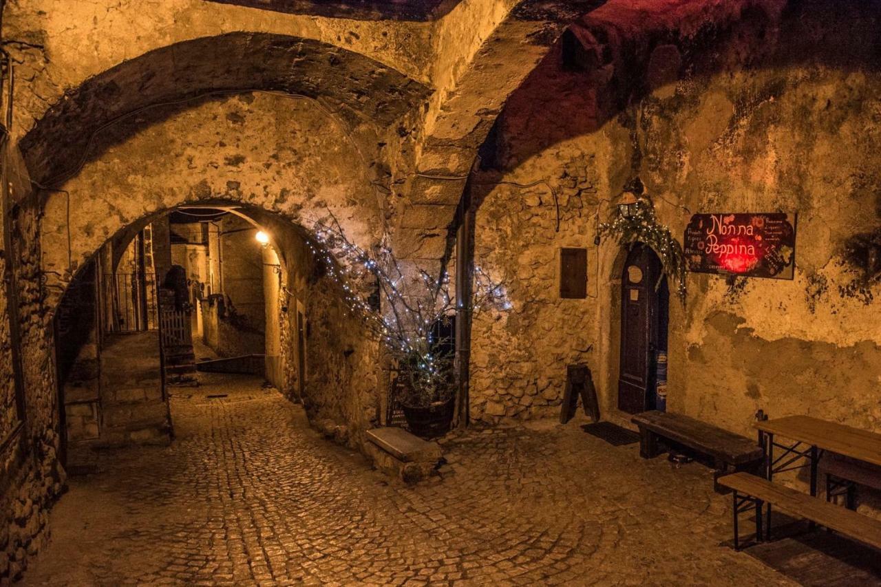 B&B La Dote Santo Stefano Di Sessanio Exterior foto